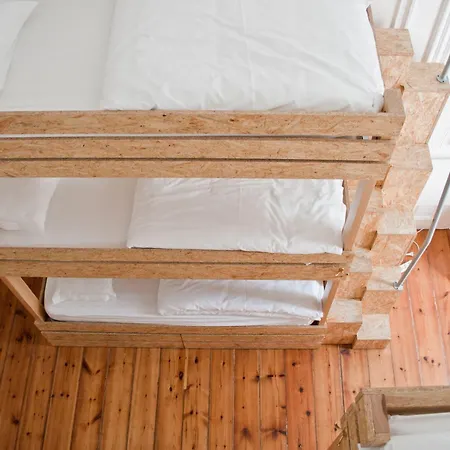 Hostel Independente Principe Real Lisboa