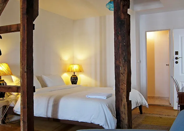 Independente Principe Real 旅馆 *