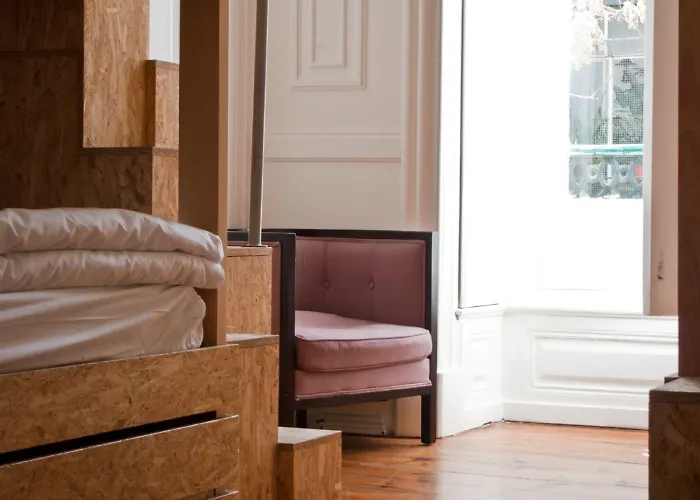 Hostel Independente Principe Real Lissabon
