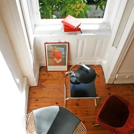 Independente Principe Real Хостел *