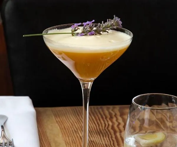 Independente Principe Real * Lisbon