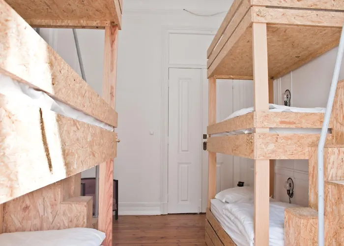 Independente Principe Real Hostel Lisbon